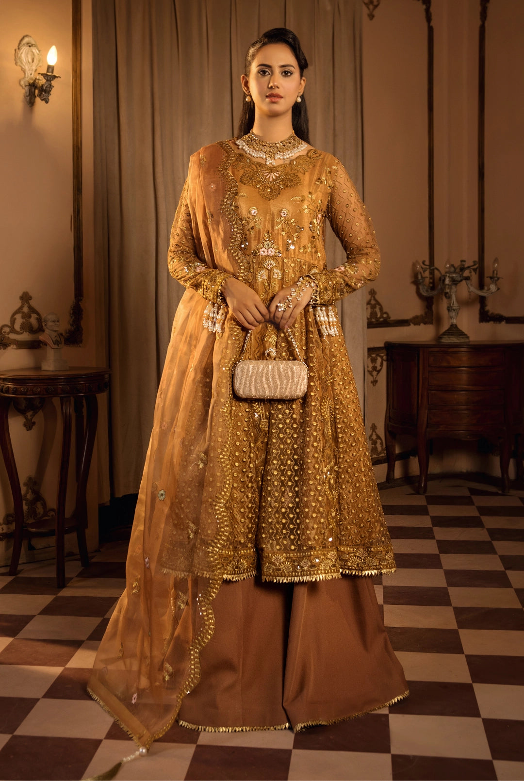 Golden Aurelia