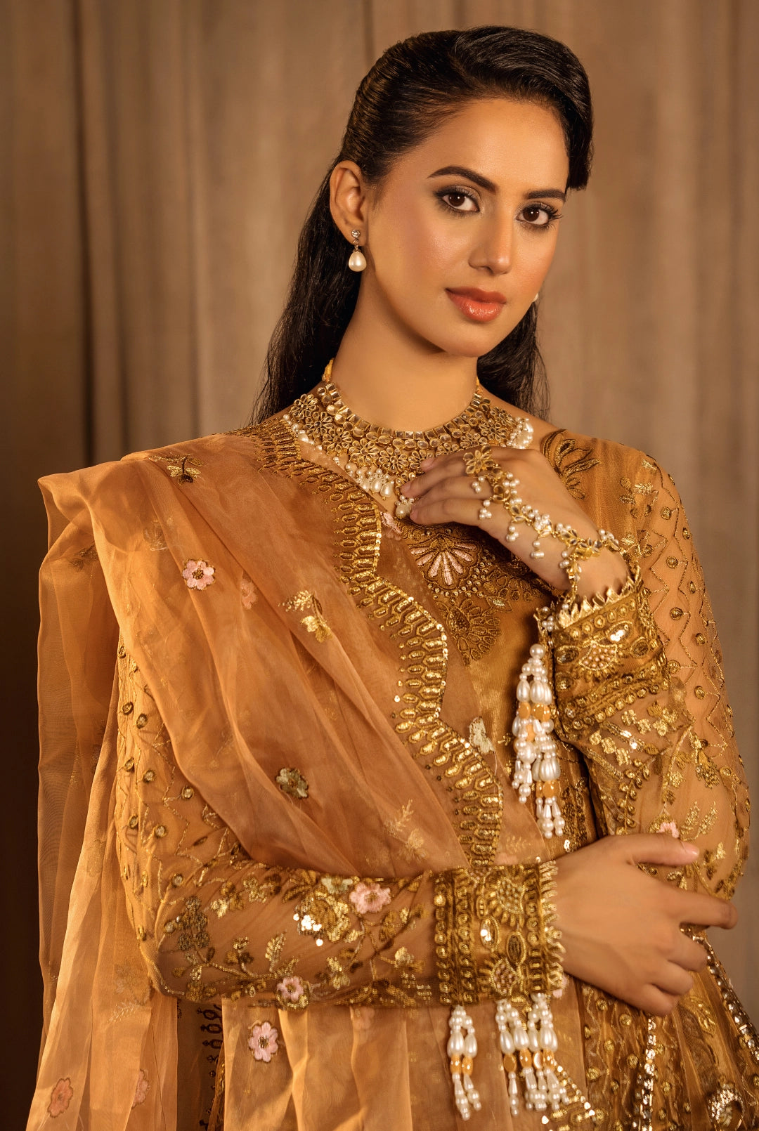Golden Aurelia