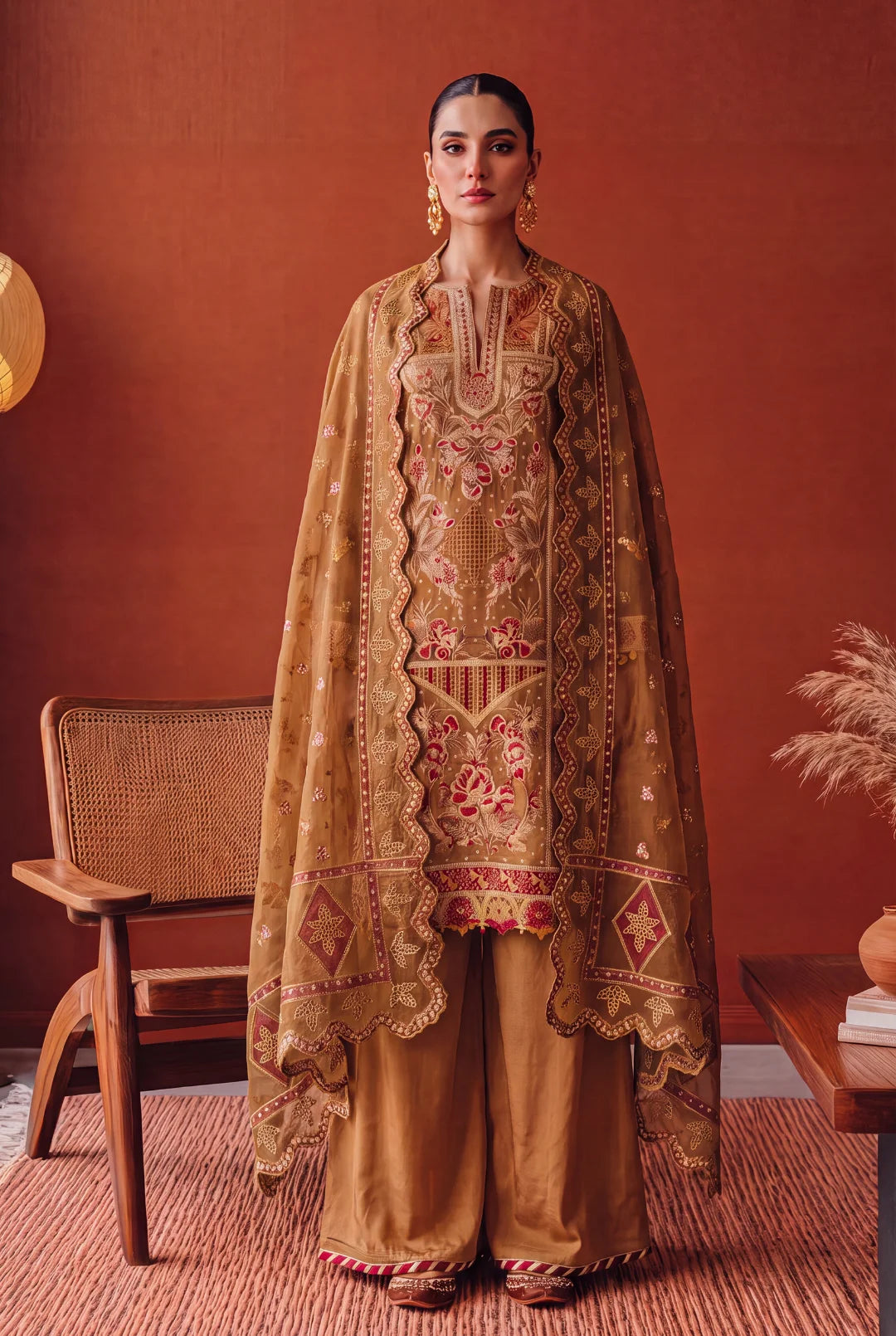 Zarmine – Champagne Gold and Crimson Embroidered Ensemble